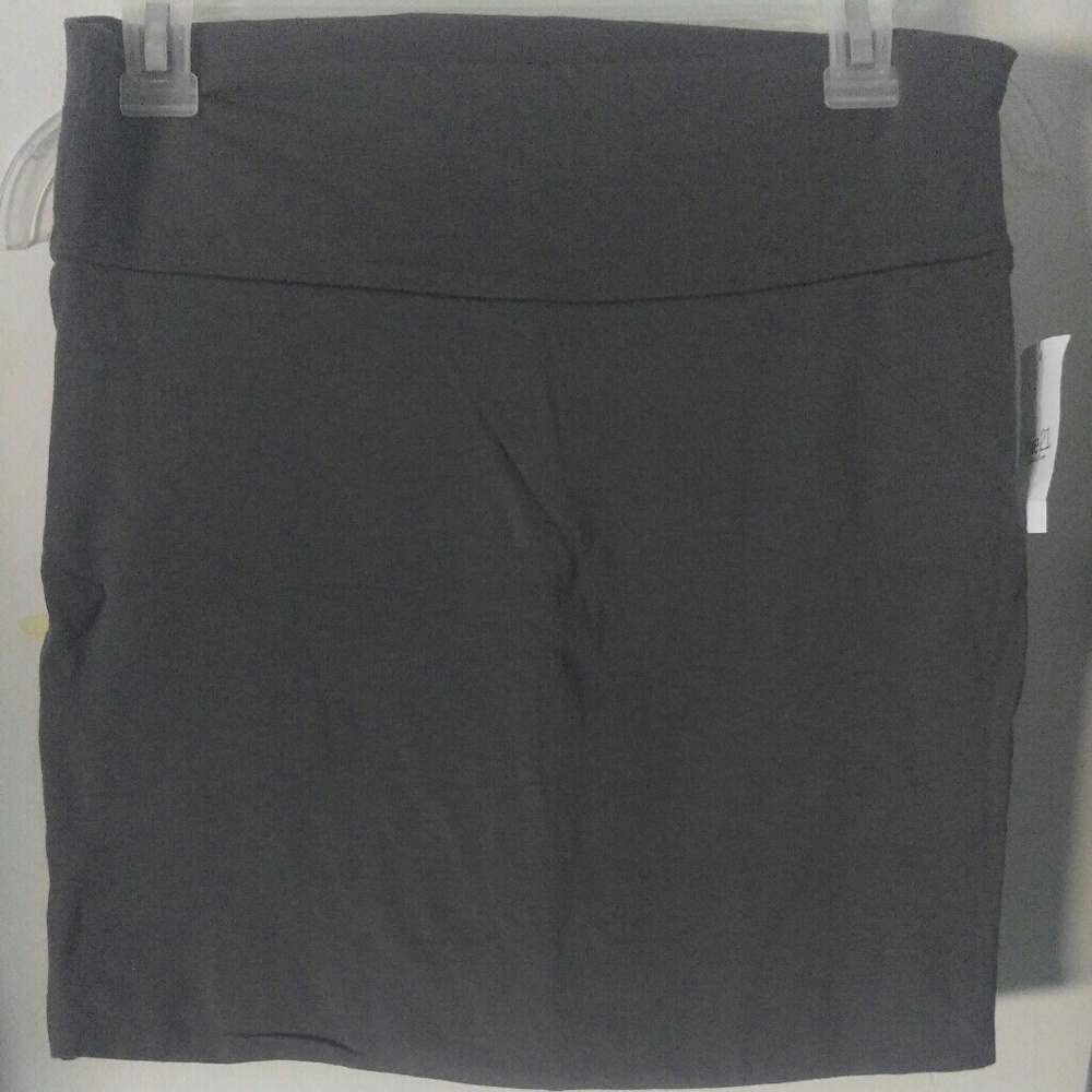 Dark gray bodycon skirt